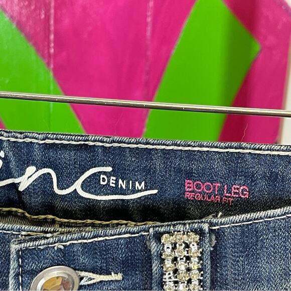 Inc Denim. Jewel Details. Boot Cut Regular Fit. Size 4. In excellent condition! - Picture 4 of 6